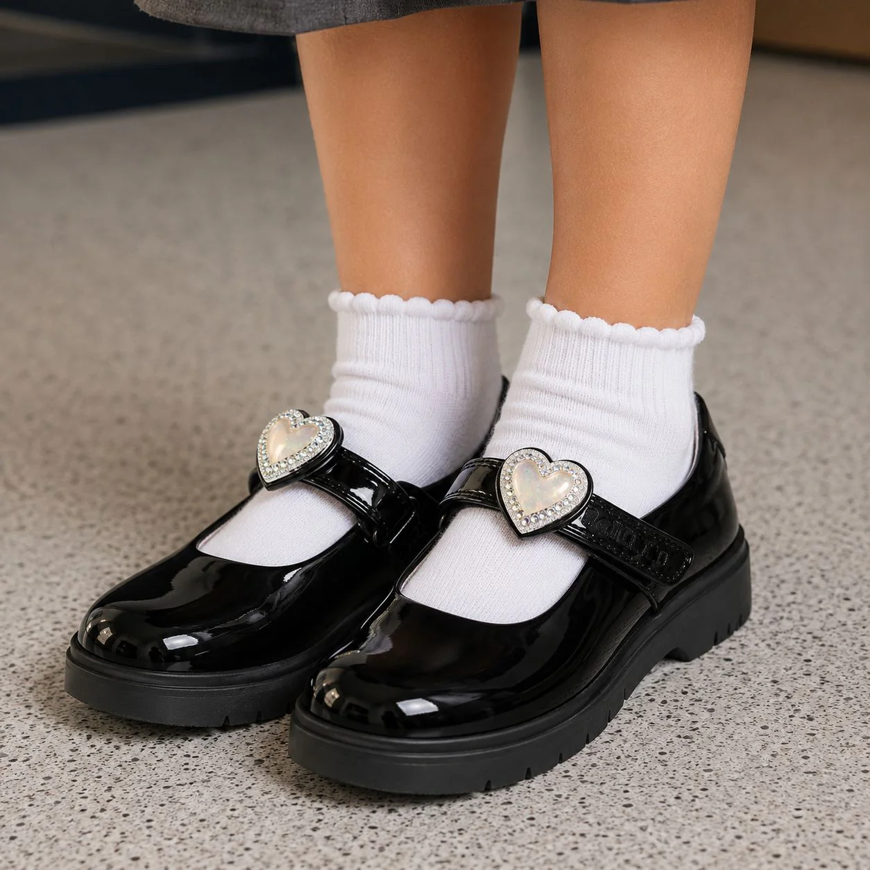 Lelli Kelly Sabrina Patent School Shoes LKSO8967 - Image 8